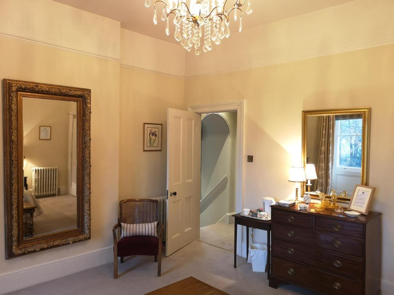 Cleatham Hall Manton  外观 照片